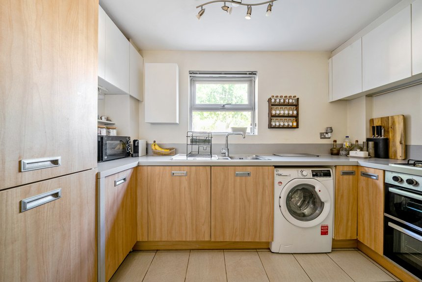 for sale the quadrant london 54681 - Gibbs Gillespie