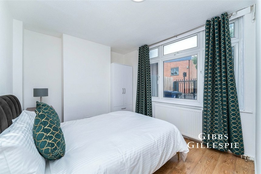 to let olive road london 54920 - Gibbs Gillespie