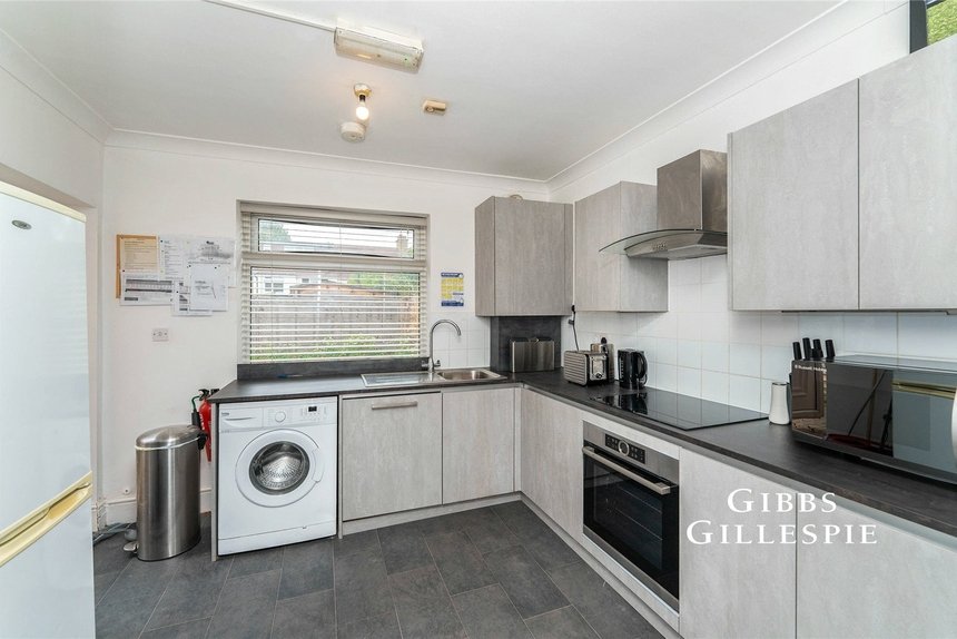 to let olive road london 54920 - Gibbs Gillespie