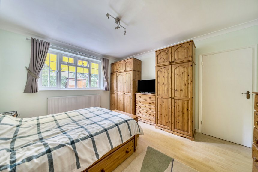 for sale tolcarne drive london 54965 - Gibbs Gillespie