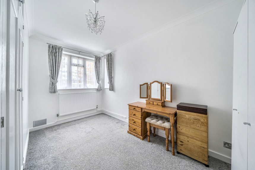 for sale tolcarne drive london 54965 - Gibbs Gillespie
