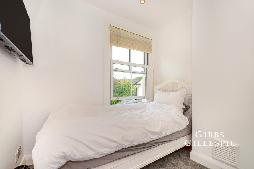 let agreed norfolk road london 54983 - Gibbs Gillespie