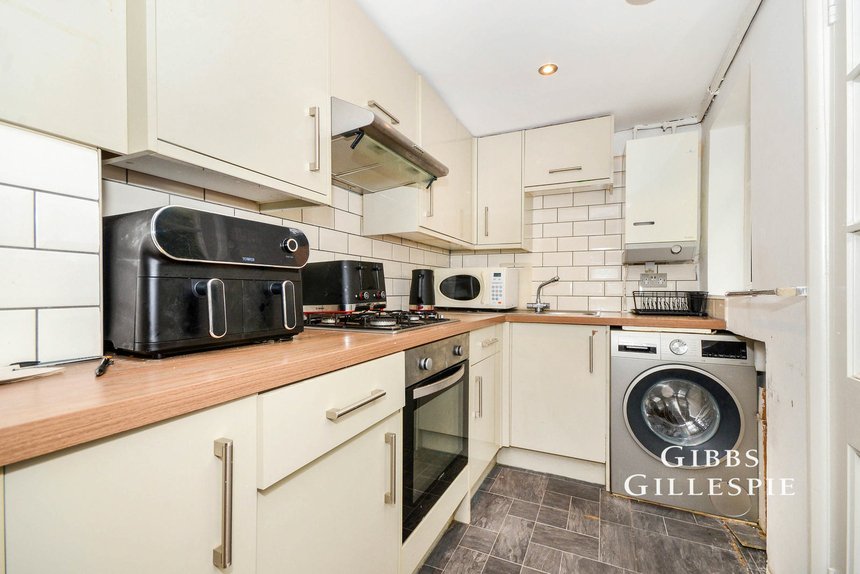 let agreed norfolk road london 54983 - Gibbs Gillespie