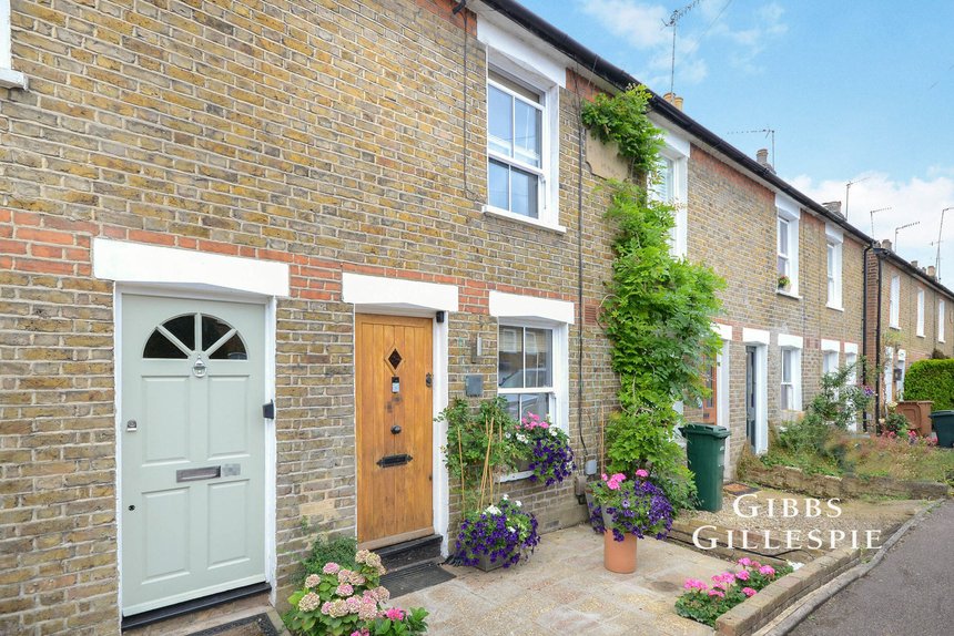 let agreed norfolk road london 54983 - Gibbs Gillespie