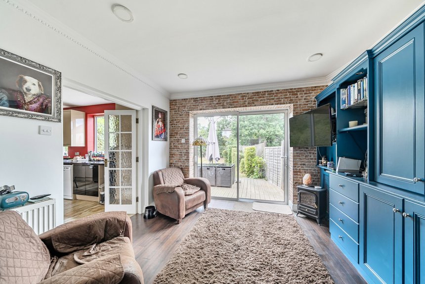 sold orchard drive london 55032 - Gibbs Gillespie