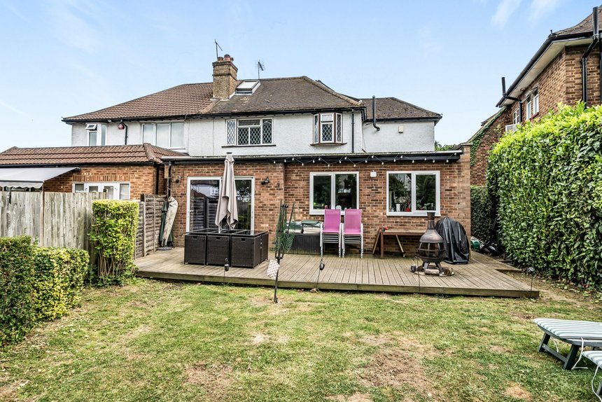 sold orchard drive london 55032 - Gibbs Gillespie