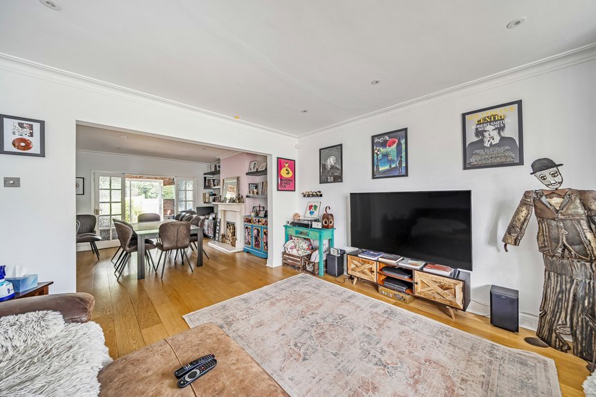 sold orchard drive london 55032 - Gibbs Gillespie