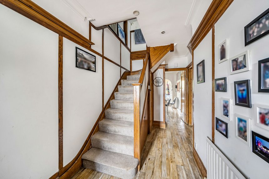 sold orchard drive london 55032 - Gibbs Gillespie