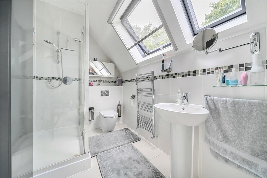 for sale partridge close london 55104 - Gibbs Gillespie