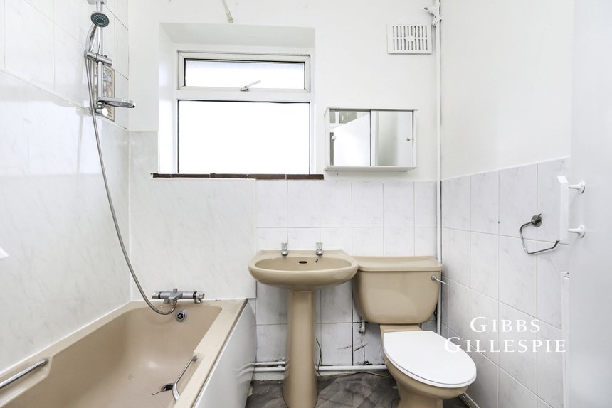 let harlington road london 55113 - Gibbs Gillespie