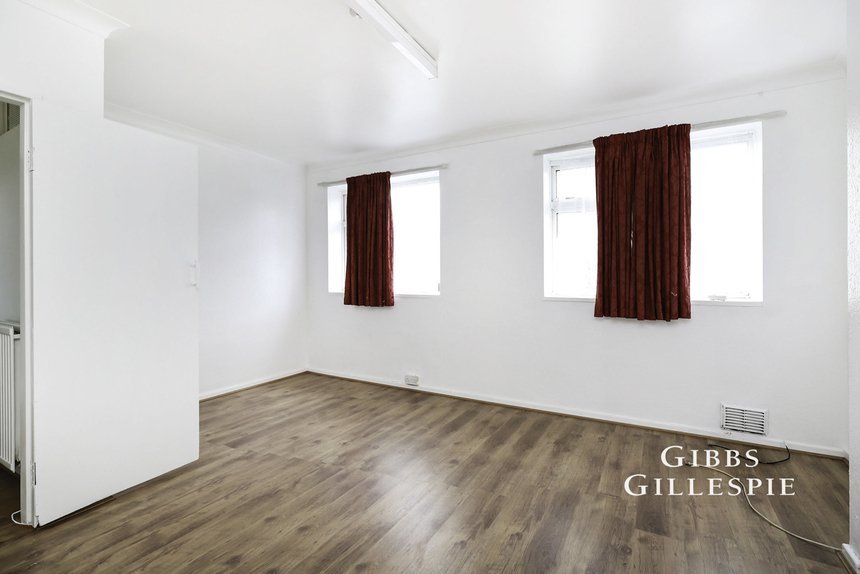 let harlington road london 55113 - Gibbs Gillespie