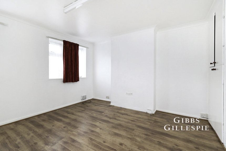 let harlington road london 55113 - Gibbs Gillespie