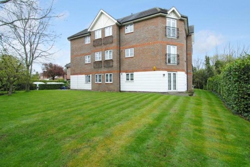 for sale longcrofte road london 55284 - Gibbs Gillespie