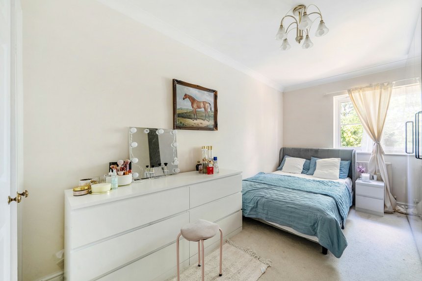 for sale longcrofte road london 55284 - Gibbs Gillespie