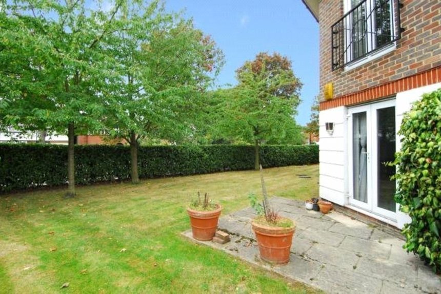 for sale longcrofte road london 55284 - Gibbs Gillespie