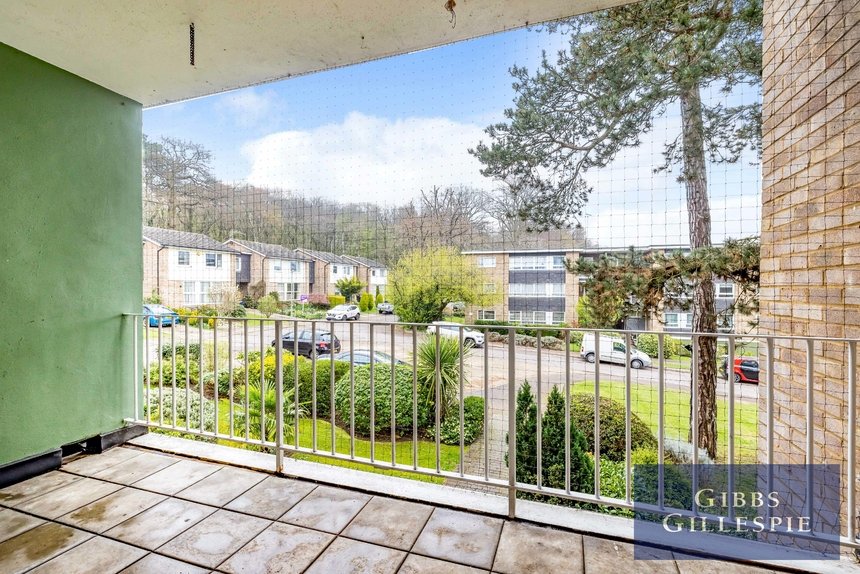 let agreed pankridge london 55417 - Gibbs Gillespie