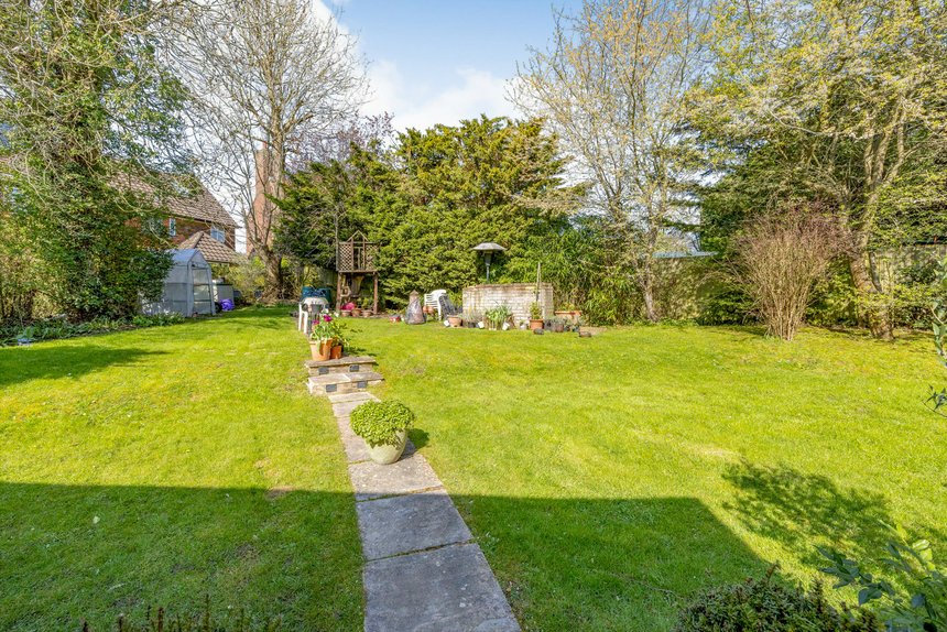 let gatehill road london 55517 - Gibbs Gillespie
