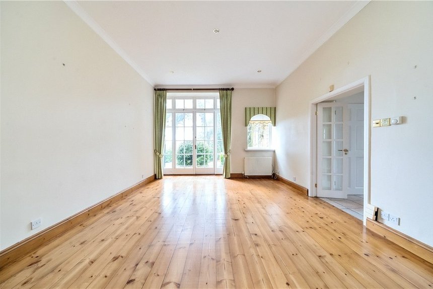for sale stanmore hill london 55550 - Gibbs Gillespie