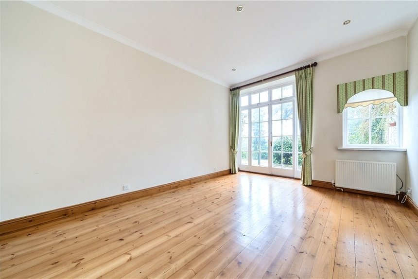 for sale stanmore hill london 55550 - Gibbs Gillespie