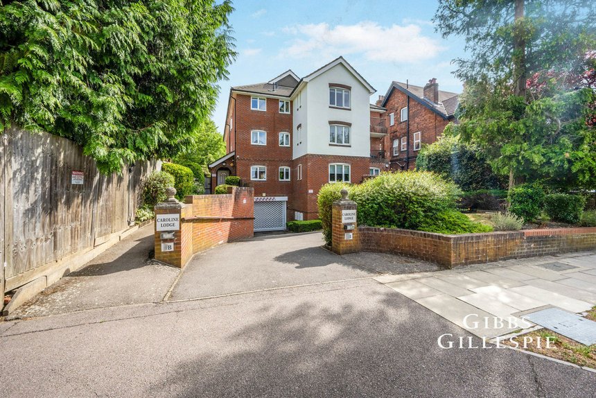 let the avenue london 55569 - Gibbs Gillespie