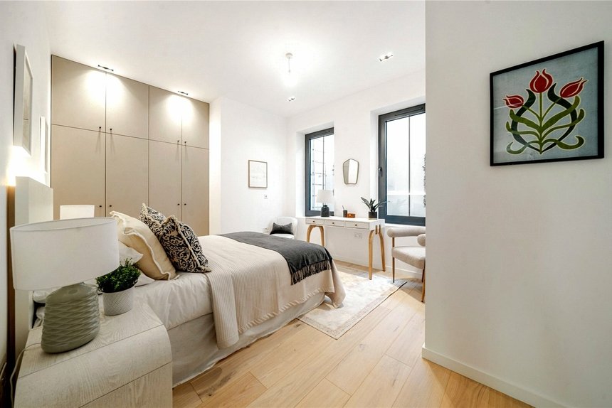 to let creswick road london 55609 - Gibbs Gillespie
