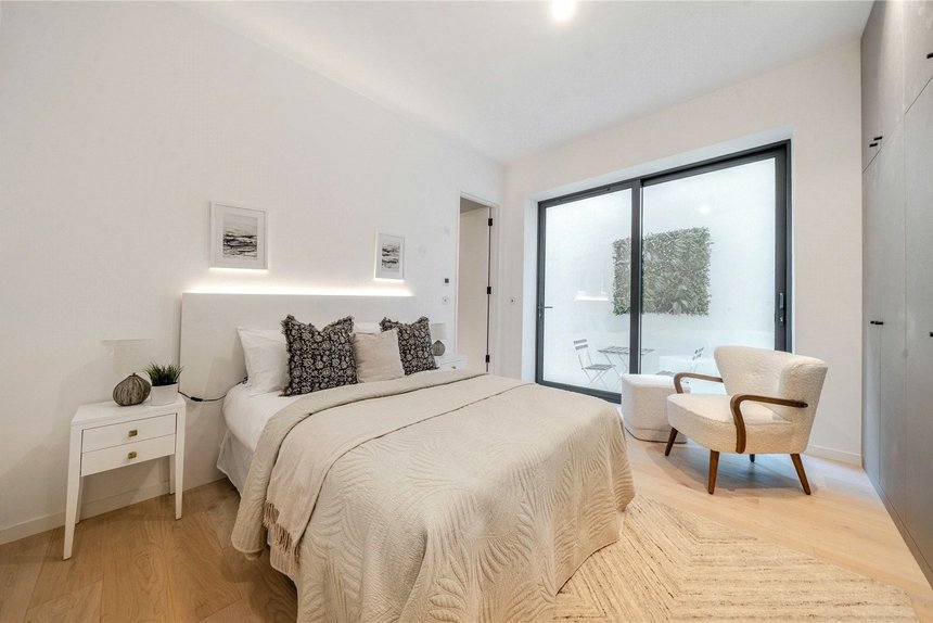to let creswick road london 55609 - Gibbs Gillespie