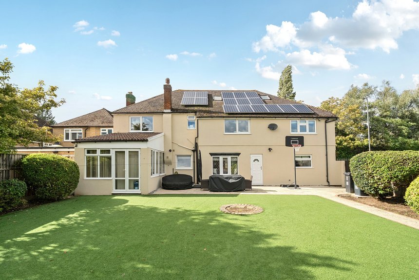 sold moorfield road london 55762 - Gibbs Gillespie