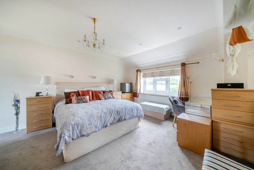 sold moorfield road london 55762 - Gibbs Gillespie