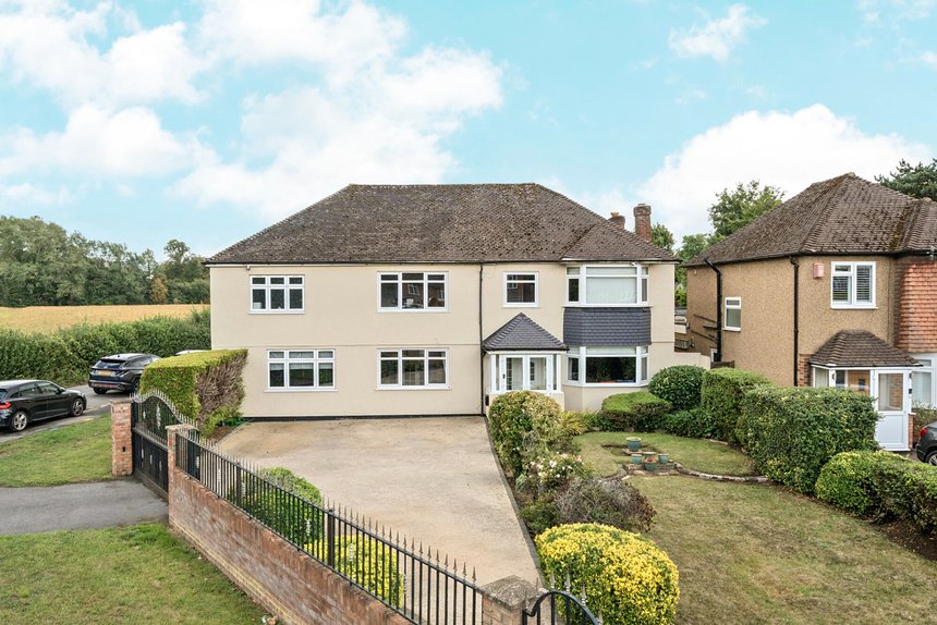 sold moorfield road london 55762 - Gibbs Gillespie