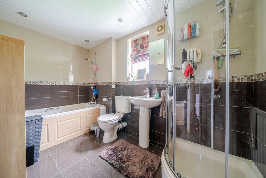 sold moorfield road london 55762 - Gibbs Gillespie