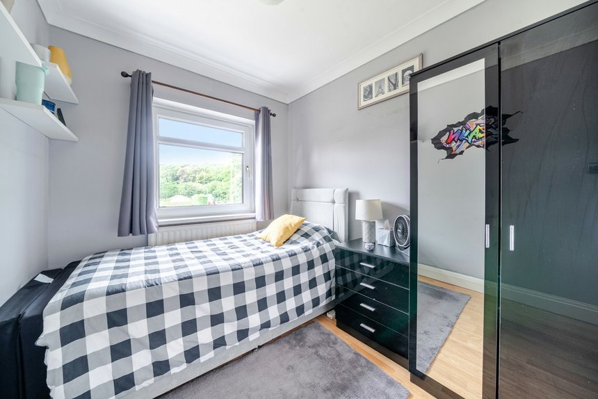 sold moorfield road london 55762 - Gibbs Gillespie