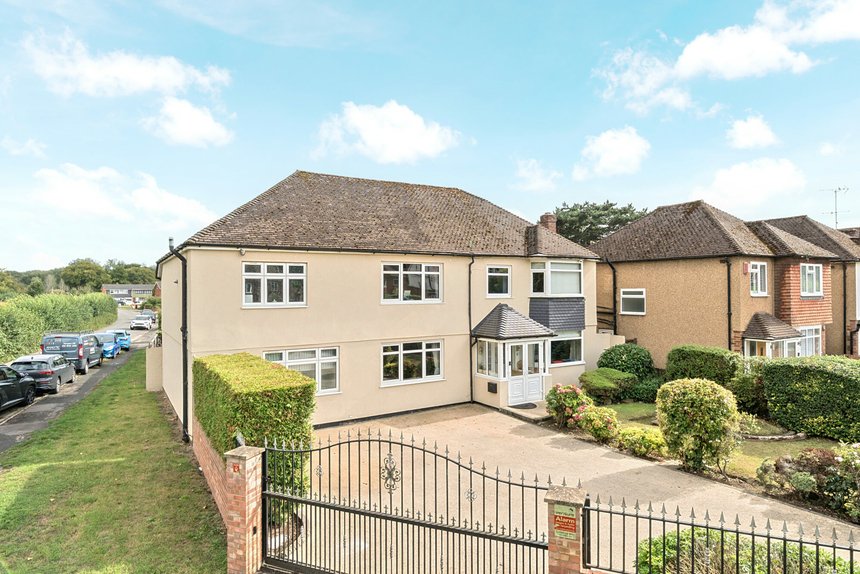 sold moorfield road london 55762 - Gibbs Gillespie