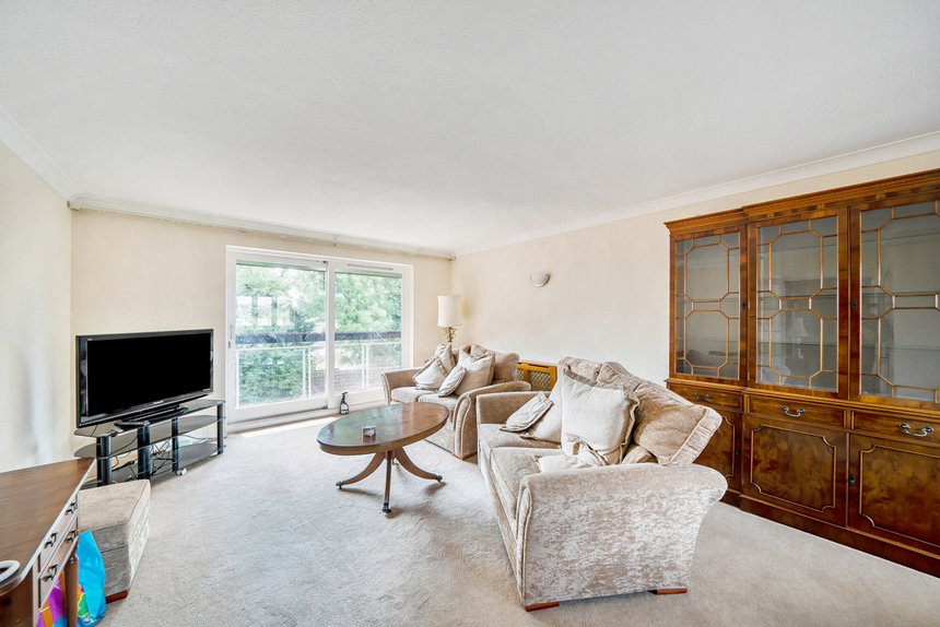 for sale goodwood close london 55855 - Gibbs Gillespie