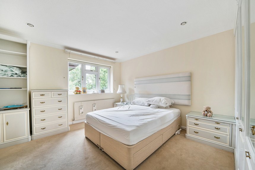 for sale goodwood close london 55855 - Gibbs Gillespie