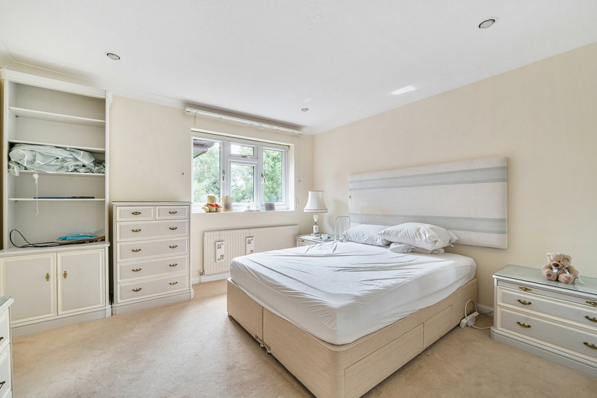 for sale goodwood close london 55855 - Gibbs Gillespie