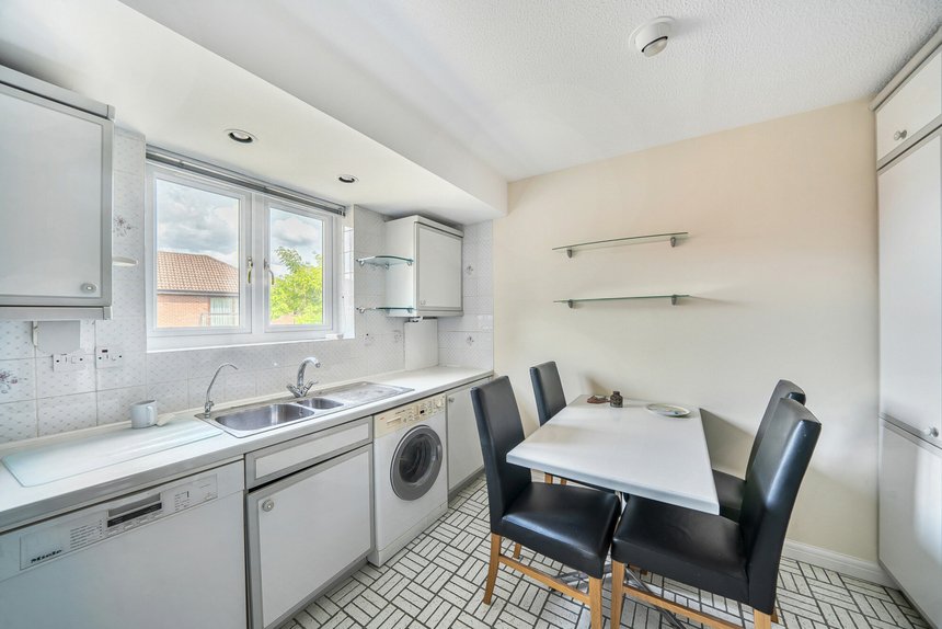 for sale goodwood close london 55855 - Gibbs Gillespie