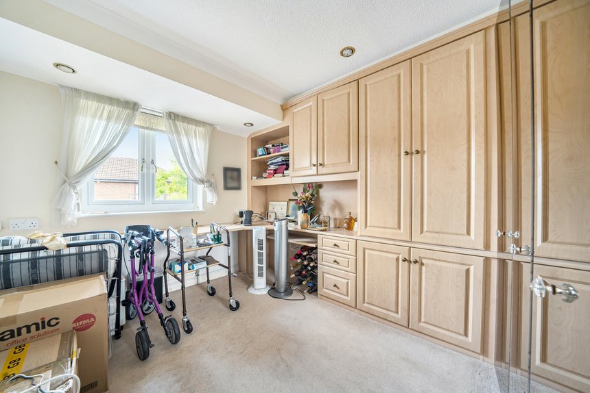 for sale goodwood close london 55855 - Gibbs Gillespie