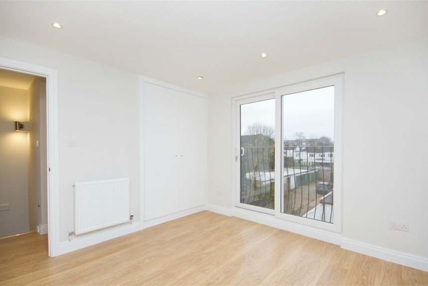let castlebar park london 55892 - Gibbs Gillespie