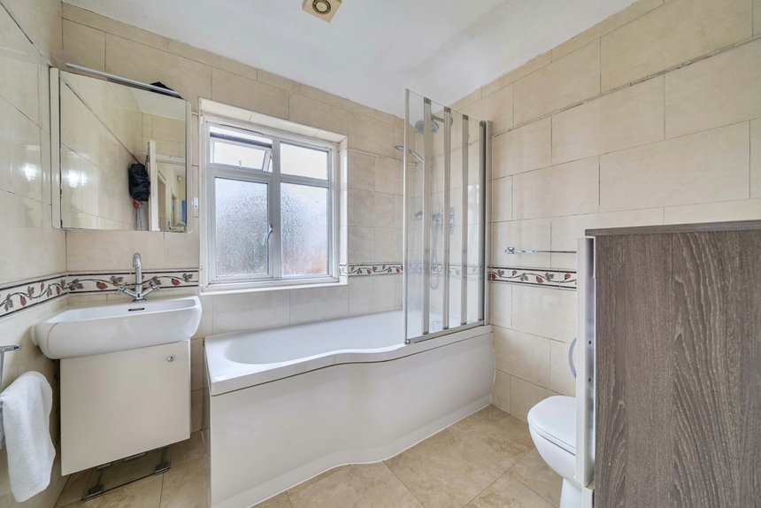 for sale oldfields circus london 55916 - Gibbs Gillespie