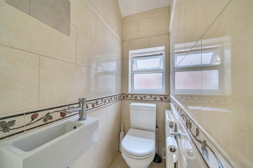 for sale oldfields circus london 55916 - Gibbs Gillespie