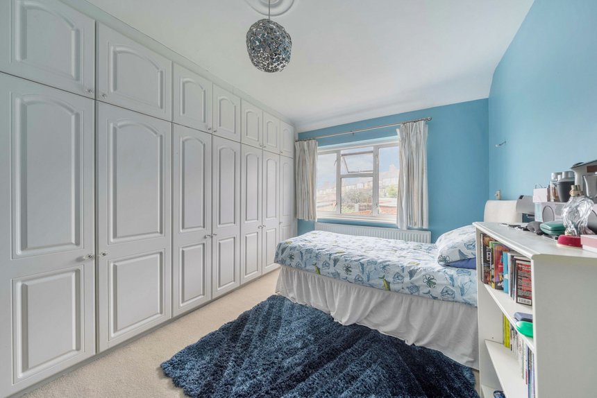 for sale oldfields circus london 55916 - Gibbs Gillespie