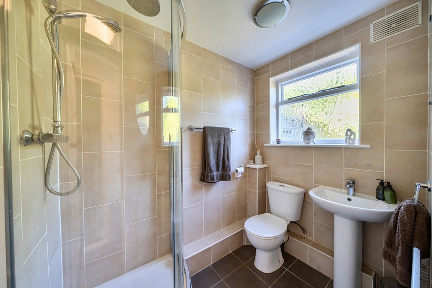 for sale windmill drive london 57097 - Gibbs Gillespie