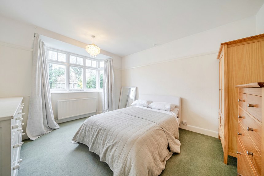 for sale dickinson avenue london 57206 - Gibbs Gillespie