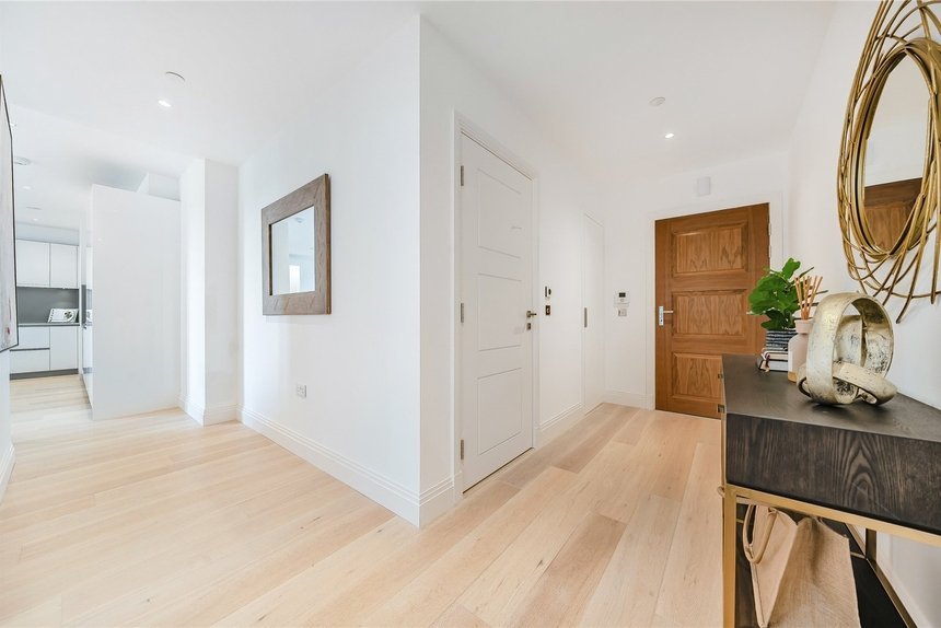 for sale teddington riverside london 57327 - Gibbs Gillespie