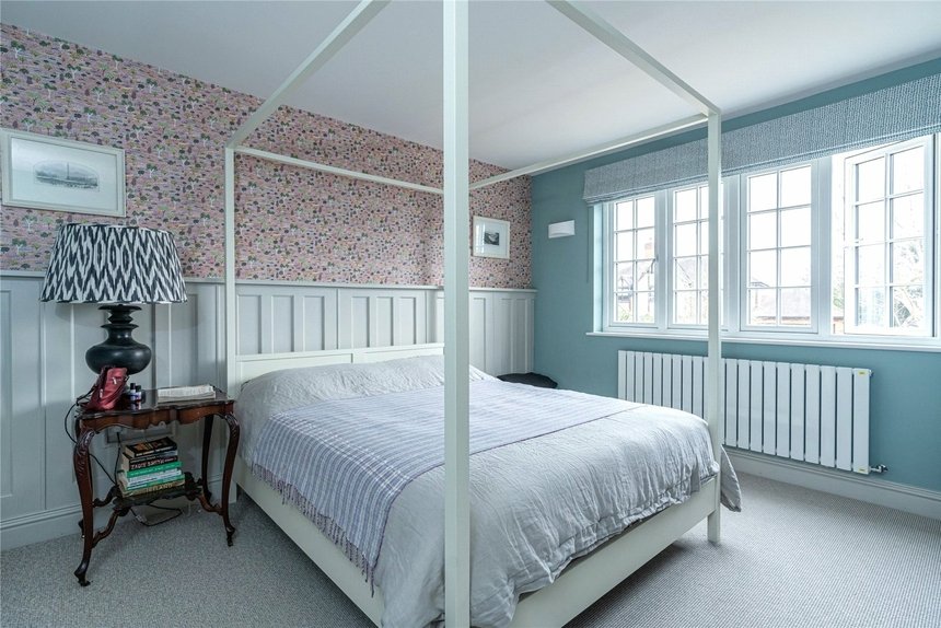 let blackpond lane london 57380 - Gibbs Gillespie