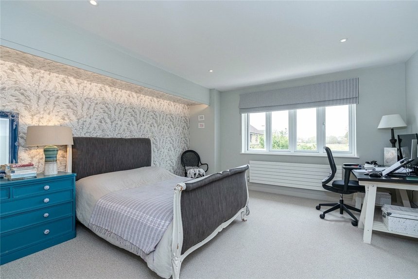 let blackpond lane london 57380 - Gibbs Gillespie