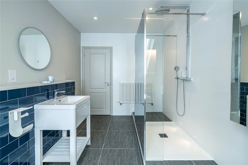 let blackpond lane london 57380 - Gibbs Gillespie