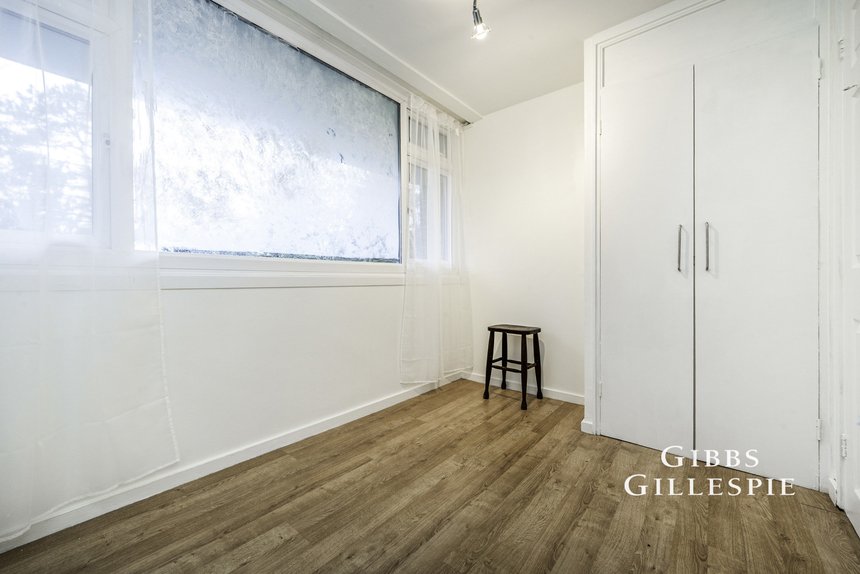 to let leaf close london 57469 - Gibbs Gillespie