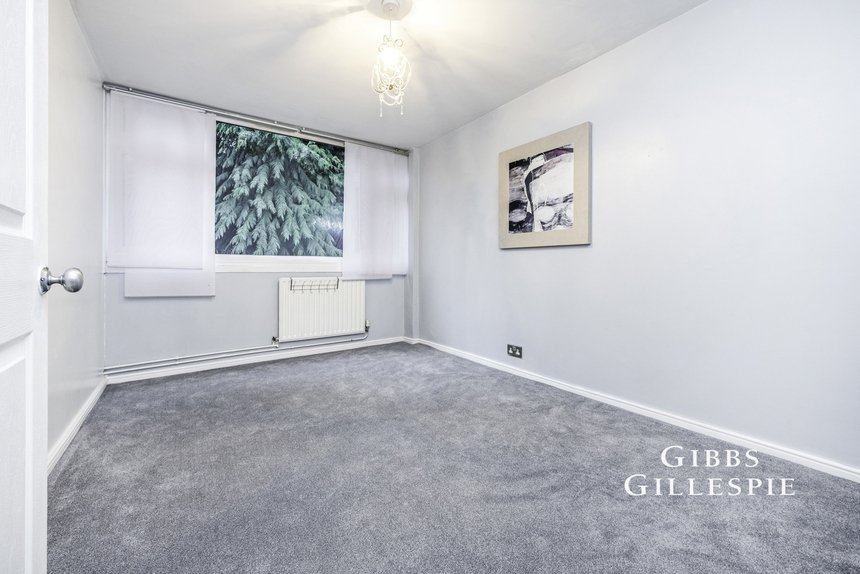 to let leaf close london 57469 - Gibbs Gillespie