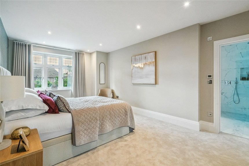 under offer the radford london 57660 - Gibbs Gillespie